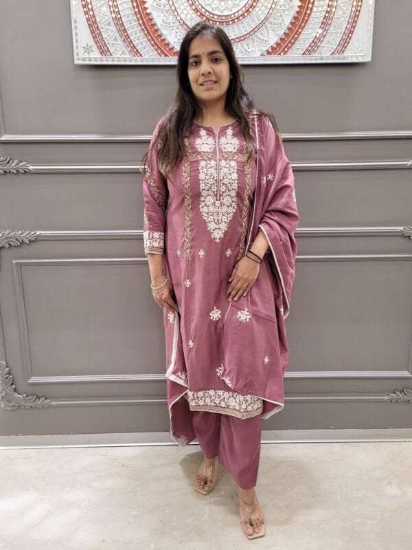 Elegant 3PC Roman Silk Set